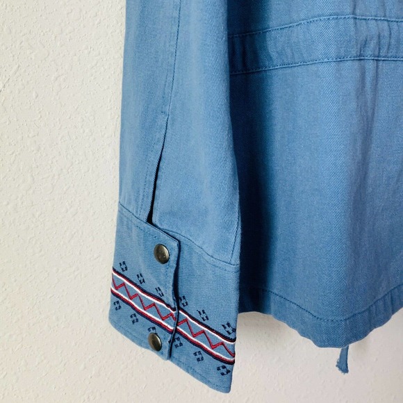 Sheryl Crow Blue Military Flag Utility Cargo Jacket - Picture 5 of 5